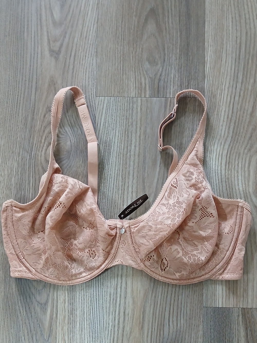 Adore Me Tuscany Full Coverage Underwire Bra
Size: 40DDD